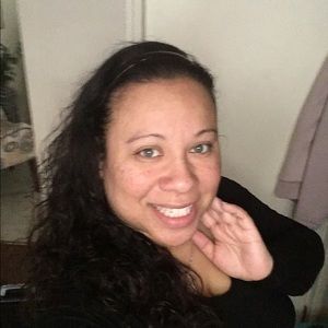 Meet your Posher, Monica